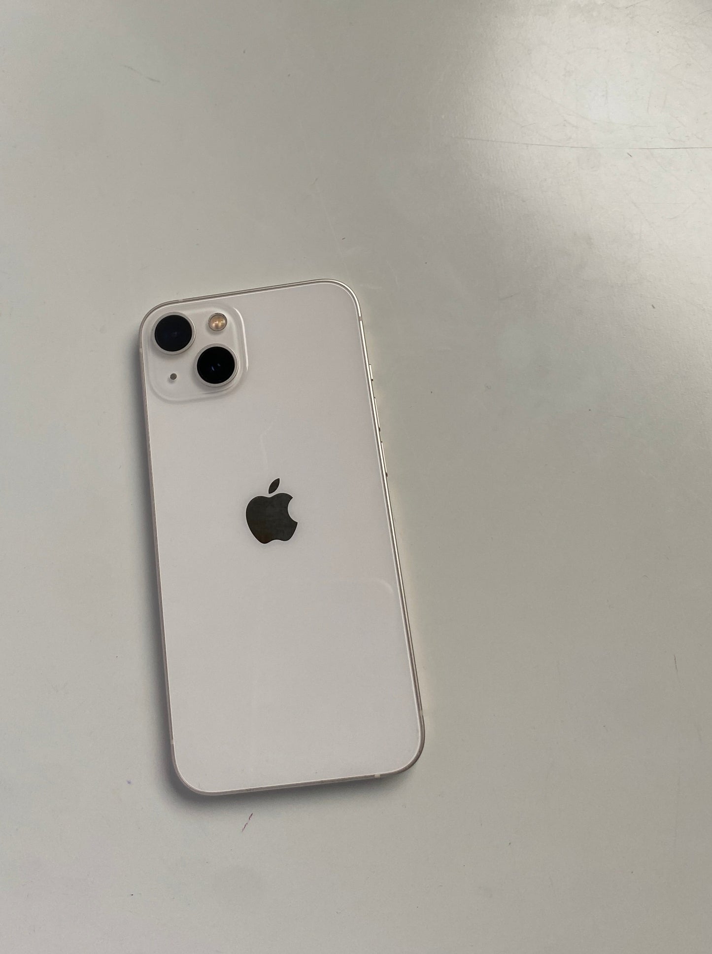 iPhone 13 128 GB Blanco estrella – Rossellimac